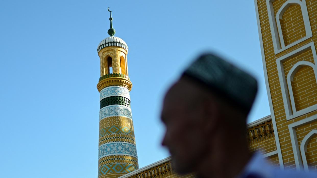  China mosques. 