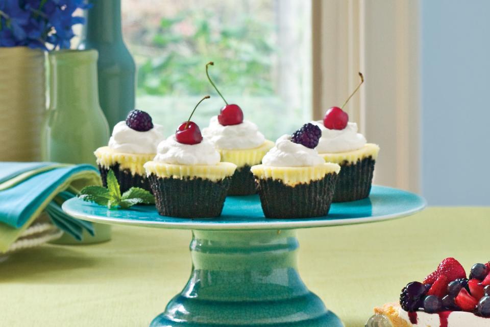 Chocolate-Key Lime Cupcake Pies