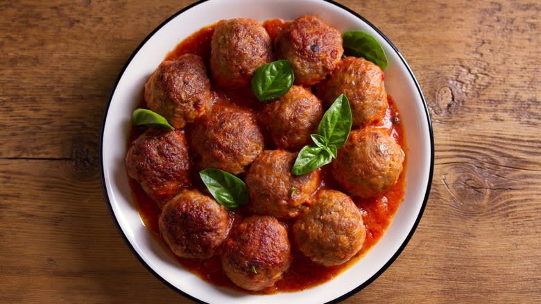 Cooked meatballs on a plate