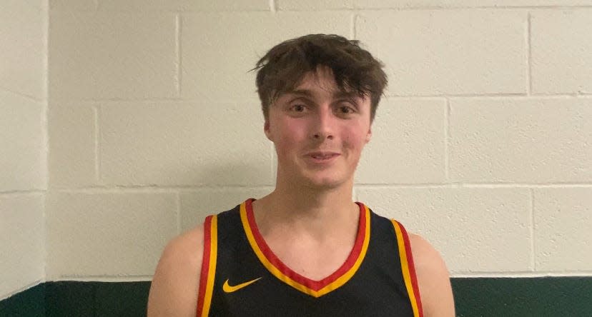 Ryan Carr scored 13 points for Girard in Saturday's victory over Mohawk.