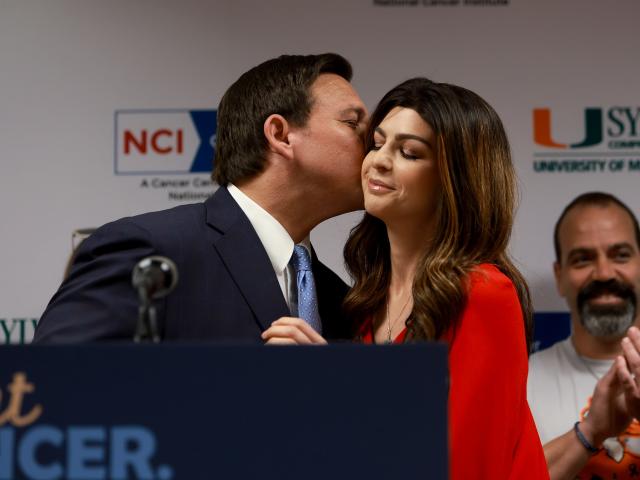 Meet Casey Desantis Ron Desantis Wife Is A Mom Of 3 A Former Talk