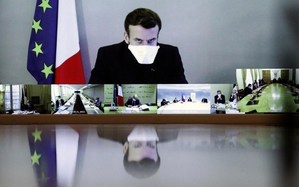 President Emmanuel Macron, in quarantine due to the coronavirus (COVID-19), attends the Council of Ministers by videoconference - FRAT