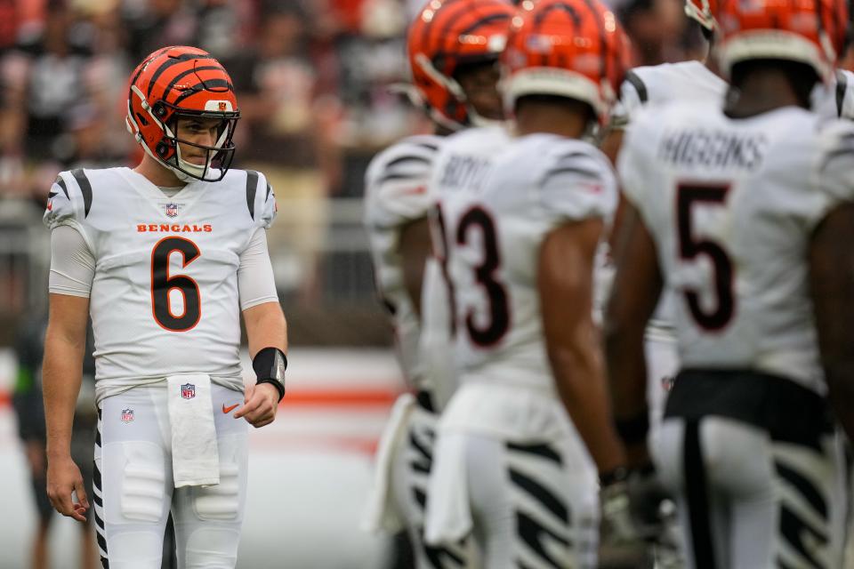 Cincinnati Bengals quarterback Jake Browning (6) joins the offense in Cleveland.