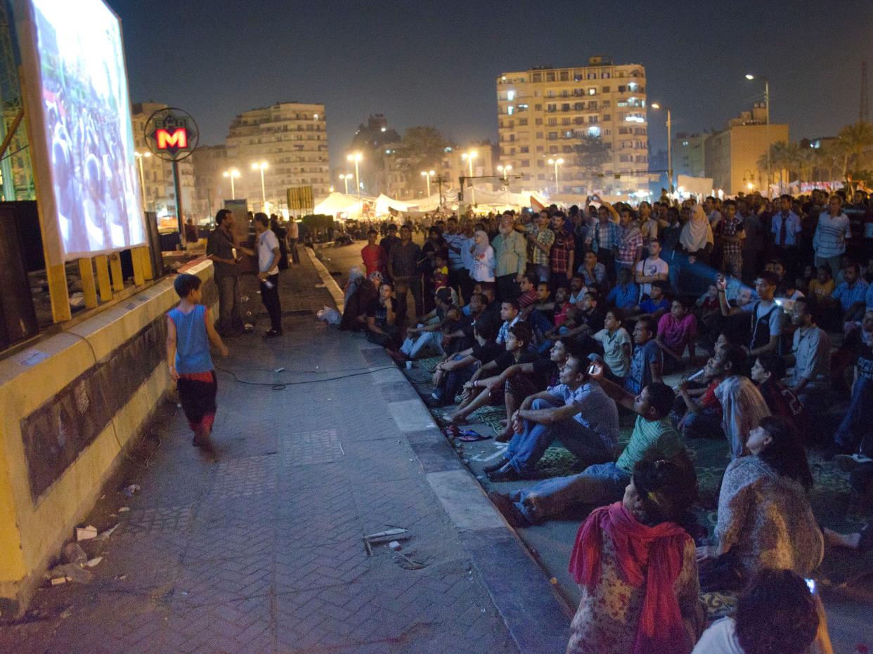 <p>“Tahrir cinema” on the square in January 2011 </p> ((Photo: Sherif Gaber))