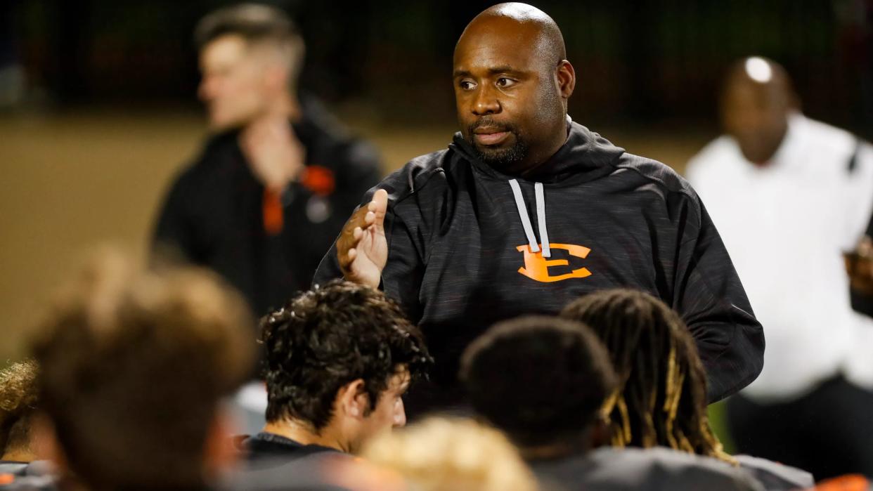 Roc Batten, pictured leading the Ensworth School football team in Nashville, Tennessee last season, has been hired as the head coach at Savannah Country Day.