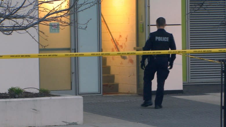 Police investigate after woman found bleeding in Mississauga