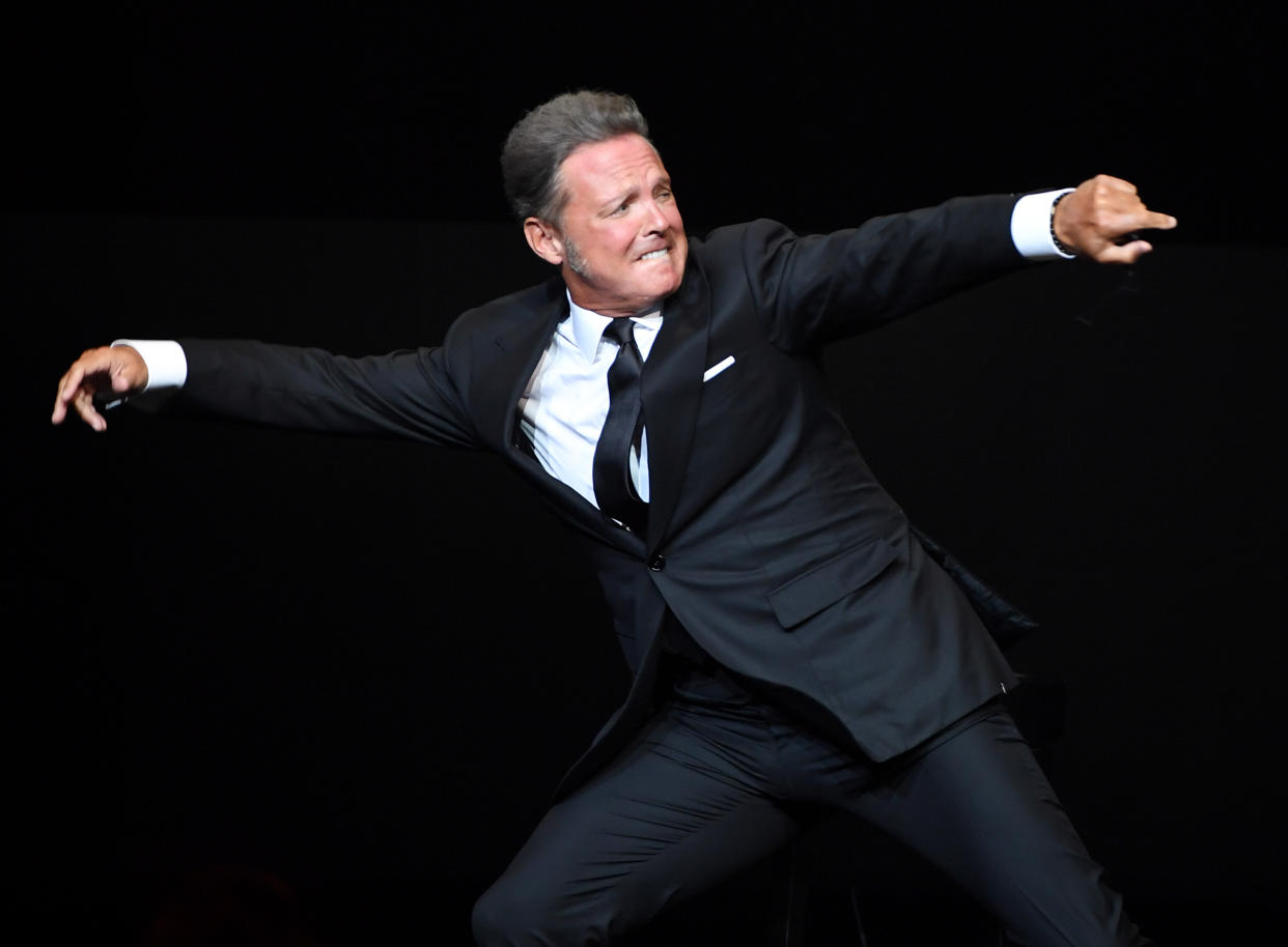 LAS VEGAS, NEVADA - SEPTEMBER 12:  Singer Luis Miguel performs on the first night of his four-date limited engagement at The Colosseum at Caesars Palace on September 12, 2019 in Las Vegas, Nevada.  (Photo by Ethan Miller/Getty Images)