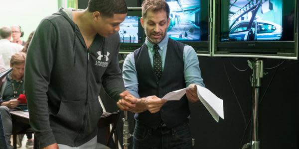 Rumor: Zack Snyder y Ray Fisher trabajaron juntos para dañar la imagen de Warner 