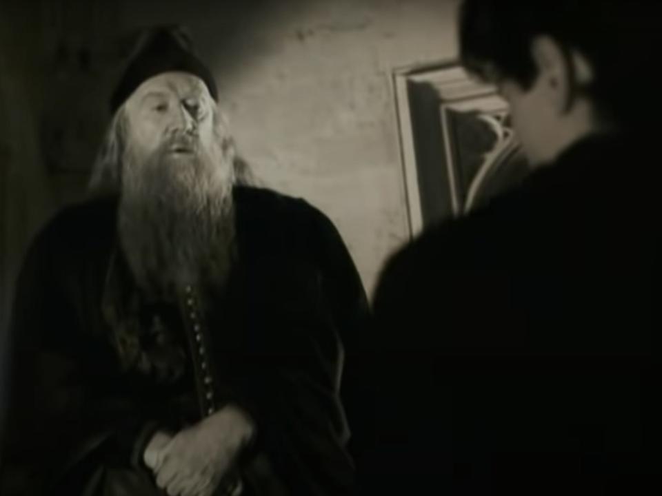 dumbledore chamber of secrets flashback