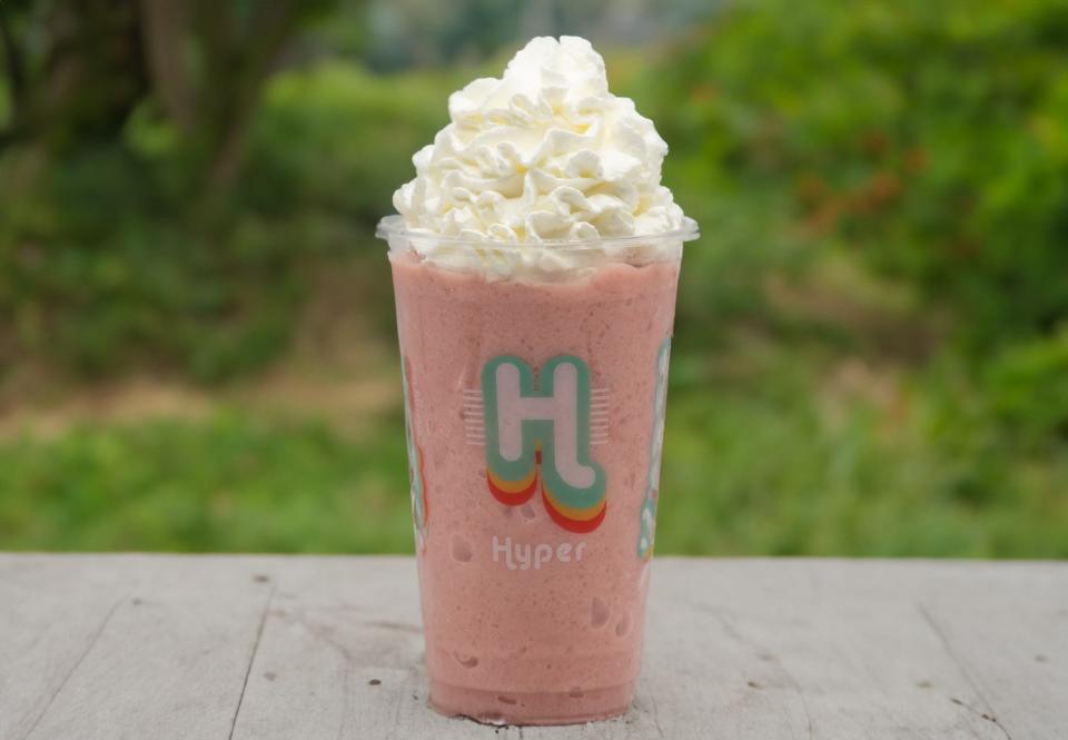 Hyper Energy Bar offers smoothies in five fruit flavors.