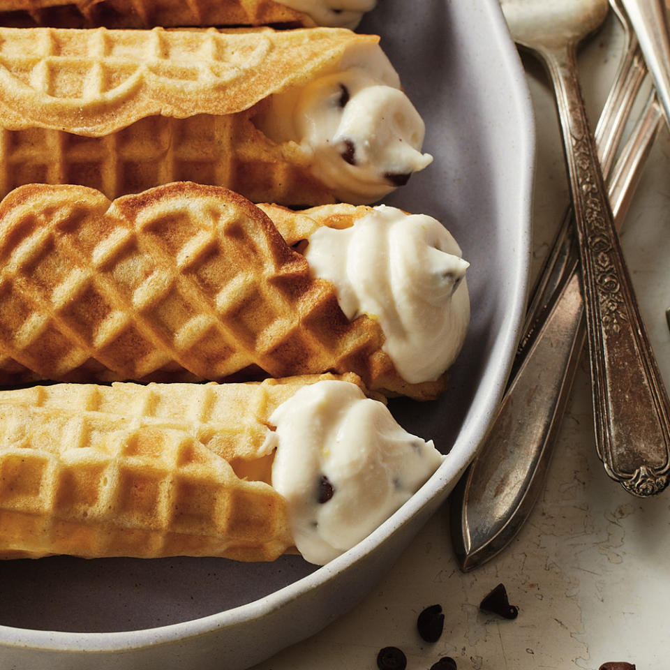 Chocolate Chip Cannoli