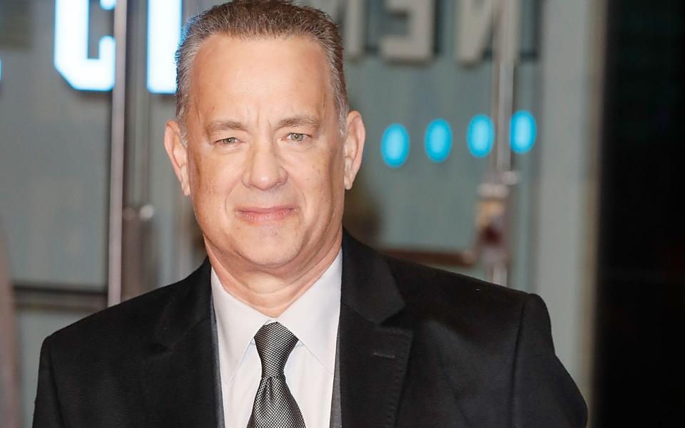 Schauspieler Tom Hanks wirkt optisch eher wie die Idealbesetzung des braven Biedermanns, doch sein Image als sympathischer Kumpeltyp wurde 2015 einer harten Belastungsprobe ausgesetzt ... (Bild: Tristan Fewings/Getty Images)