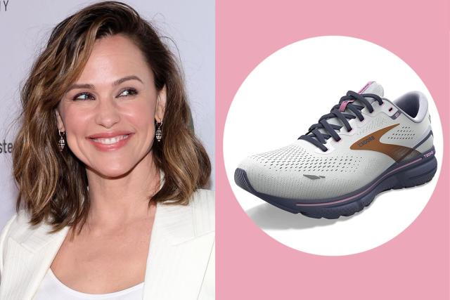 I Tried the Super Comfy Running Shoe Brand That Jennifer Garner Wears ...