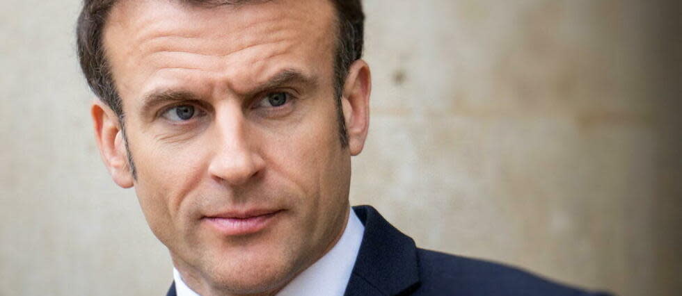 Emmanuel Macron a répondu à des questions de jeunes lecteurs du journal Pif, expliquant qu'en cas d'« énorme crise », le président peut s'en remettre aux électeurs.  - Credit:XOSE BOUZAS / Hans Lucas / Hans Lucas via AFP