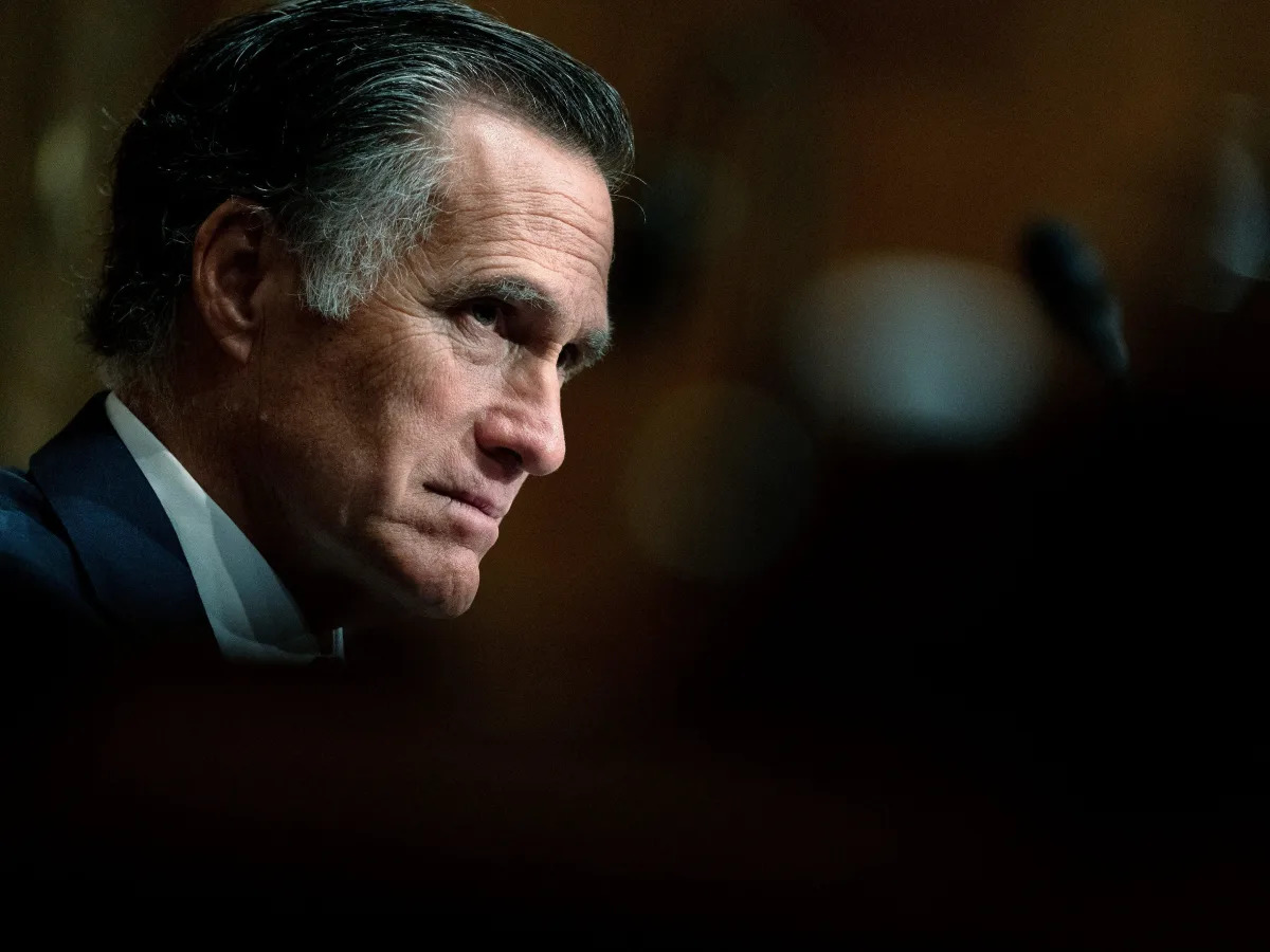 Sen. Mitt Romney suggests he'd back cutting retirement benefits for younger Amer..