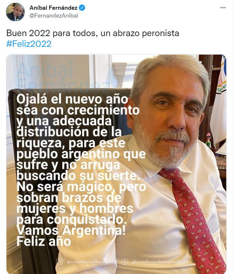 Aníbal Fernández celebró Año Nuevo con un mensaje donde aclara que 2022 "no será mágico"