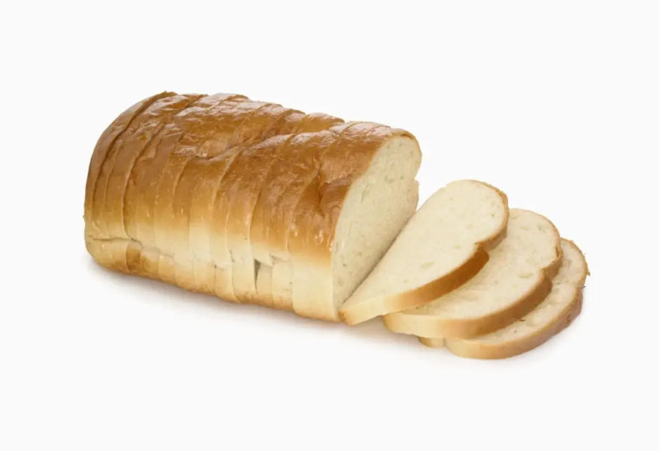 Oficialmente se llama pan de molde, pero mucha gente dice 