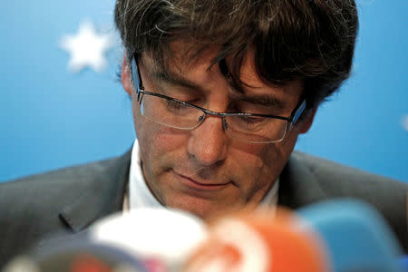 Sacked Catalan leader Carles Puigdemont attends a news conference at the Press Club Brussels Europe in Brussels, Belgium, October 31, 2017. REUTERS/Yves Herman