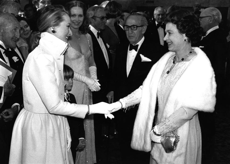 Queen Elizabeth II and Meryl Streep in 1980 (Graham Turner / Getty Images)