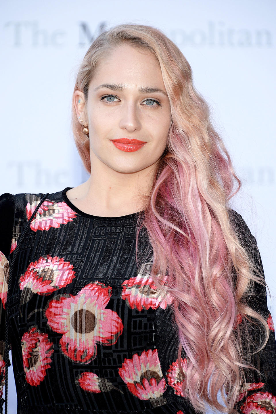 Jemima Kirke with pink hair