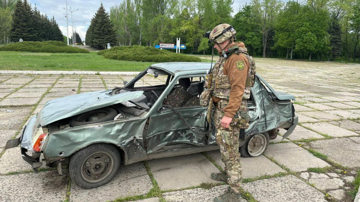 Destroyed car. Photo: Donetsk Oblast Military Administration