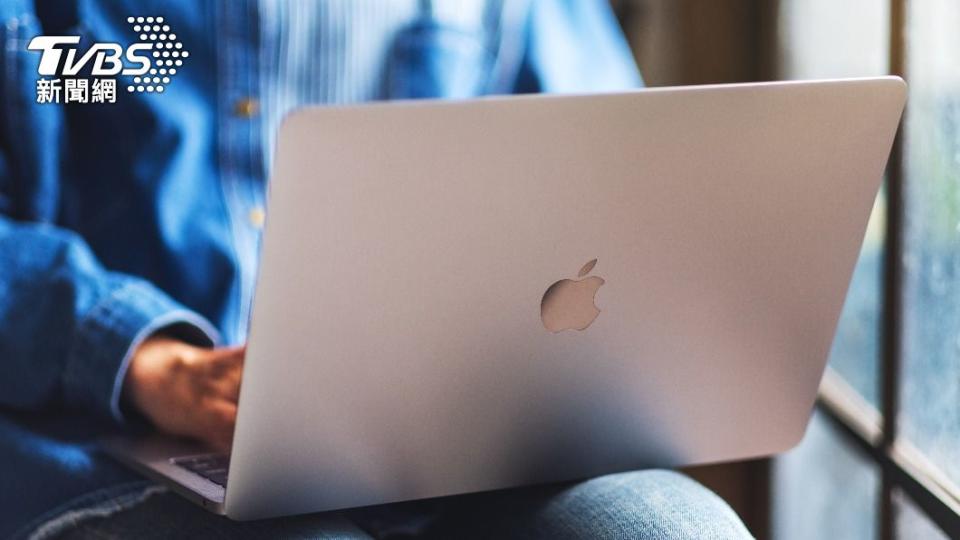 蘋果史上最大MacBook Air準備現身。（示意圖／shutterstock 達志影像）