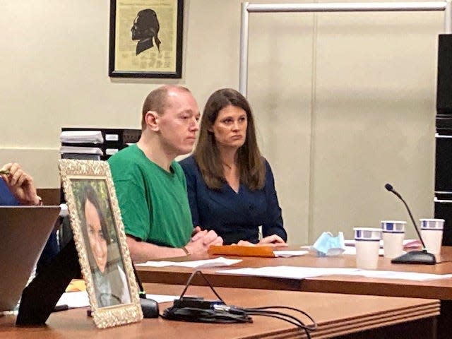 Kenneth Saal and attorney Suzanne Axel prior to Saal's sentencing in connection with the murder of Carolyn Byington of Plainsboro