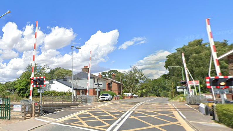 Level crossing at Westerfield 