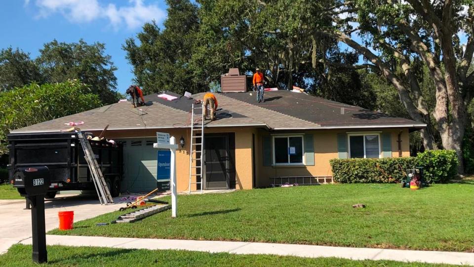 This Bradenton area home was getting a new roof on Aug. 18, 2022. It’s part of a 2.5-month supply of inventory now available in Manatee County. A few months ago there was less than a month of inventory.