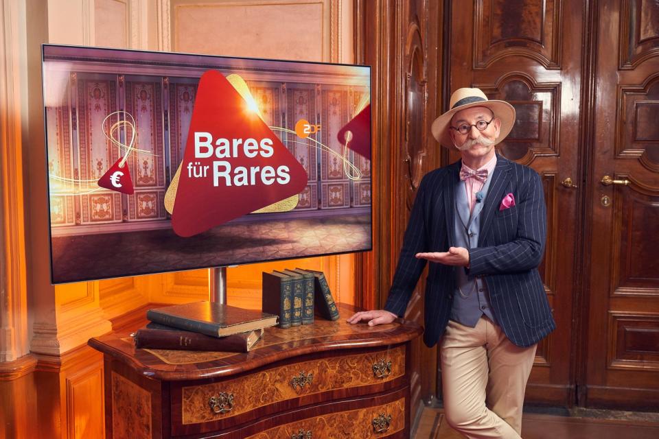 Das ZDF-Erfolgsformat "Bares für Rares" erhält einen neuen attraktiven Sendeplatz im Zweiten: Im Herbst soll die Trödelshow mit Horst Lichter für einige Wochen auch samstags im Vorabendprogramm laufen.