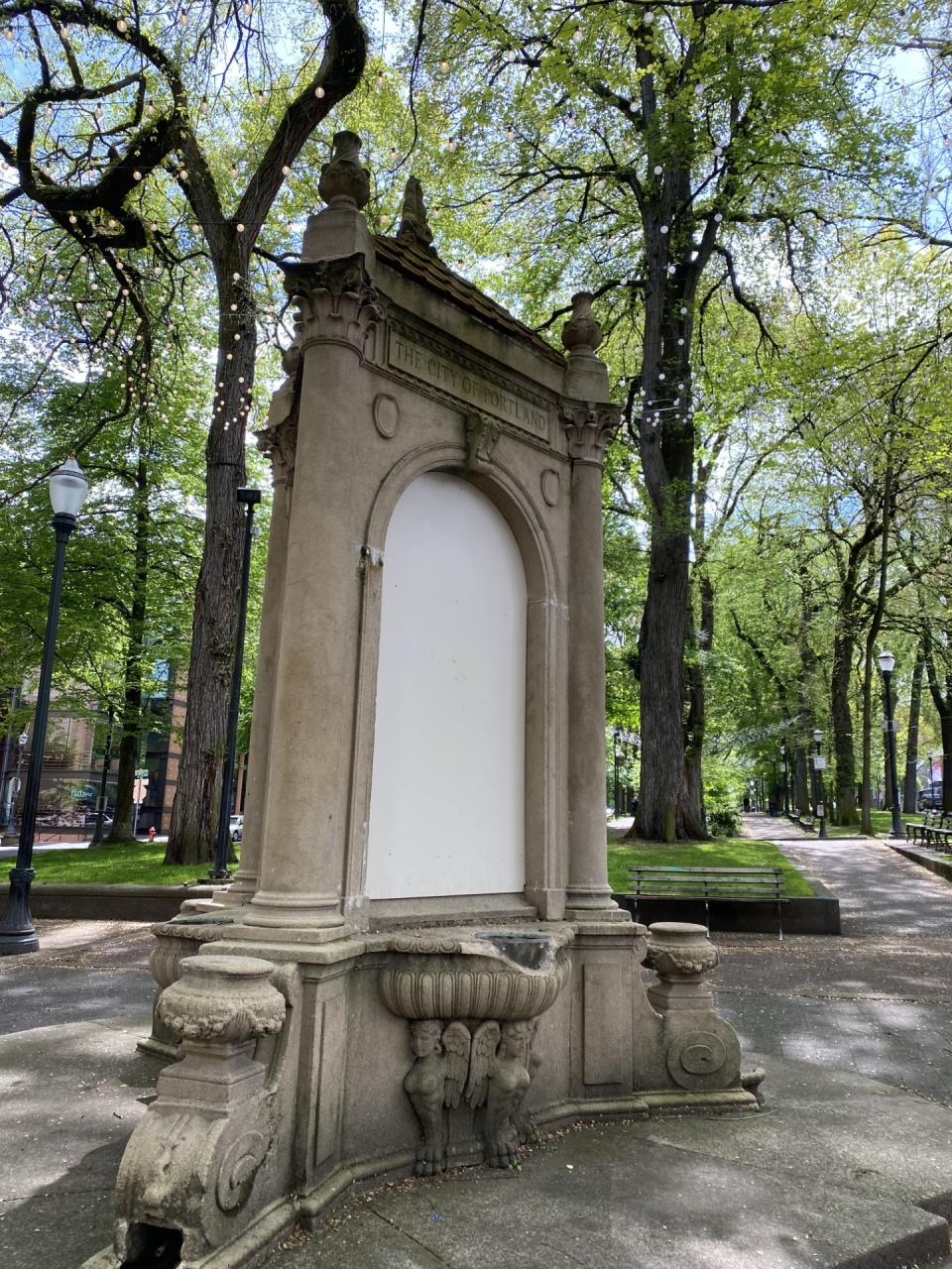 Damages to Portland’s Shemanski Fountain photographed on March 28, 2024. (KOIN)