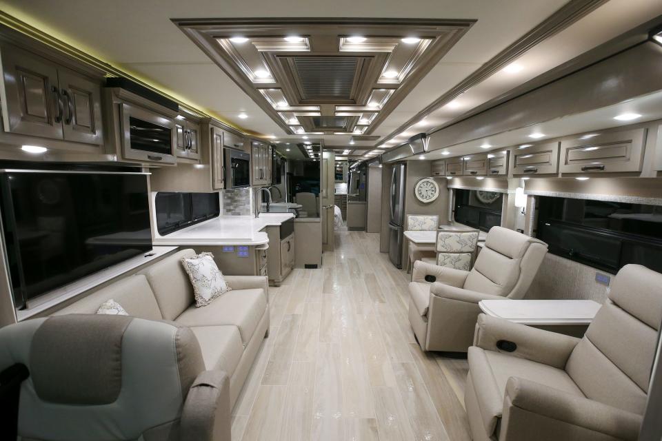 Main cabin in the Newmar Dutch Star 4081 at Tom Stinnett RV in Clarksville.