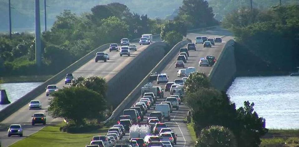 A crash on the Hilton Head Island bridges just after 7 a.m. Tuesday caused a massaive traffice tie-up for hours in eastbound lanes through Bluffton. By 10:30 a.m., vehicles still were lined up along U.S. 278 nearly to Buckwalter Parkway. Traffic also was heavy along the Bluffton Parkway. Traffic was flowing again by noon. Details about the accident were not immediately available.