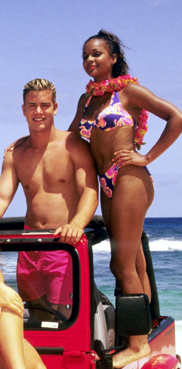 mark paul gosselaar and lark voorhies relationship