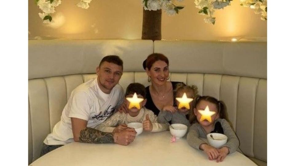 Kieran Trippier with his family out to dinner