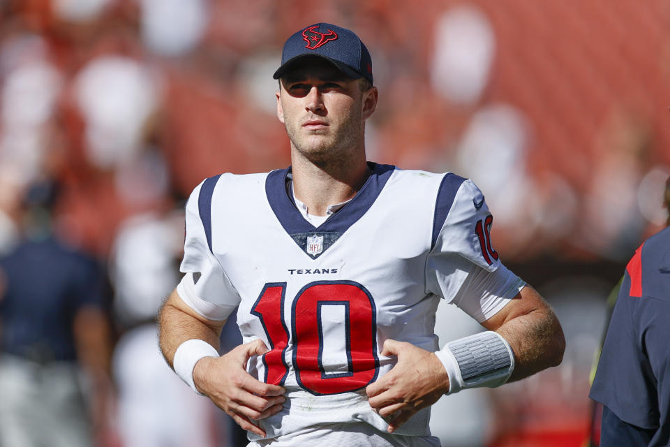 Houston Texans quarterback Davis Mills walks off the field after a 31-21 loss to the Cleveland Browns in an NFL football game, Sunday, Sept. 19, 2021, in Cleveland. (AP Photo/Ron Schwane)