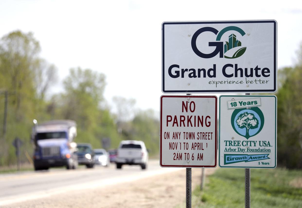 Grand Chute signs greet motorists along North Lynndale Drive south of Outagamie County JJ.