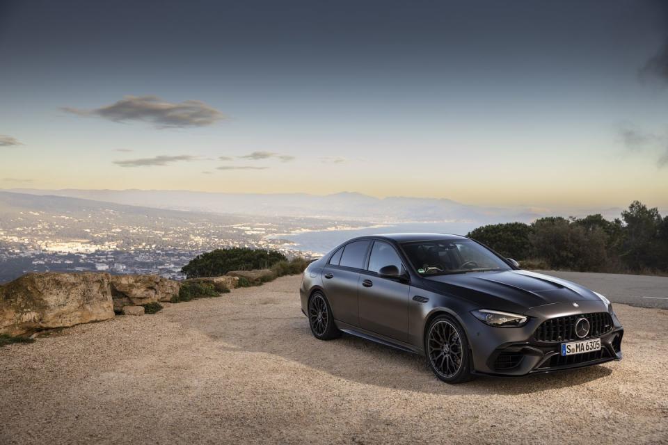 2023 mercedes amg c63 s e performance