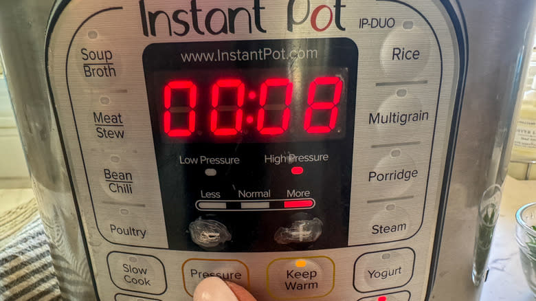 setting instant pot to 8 minutes