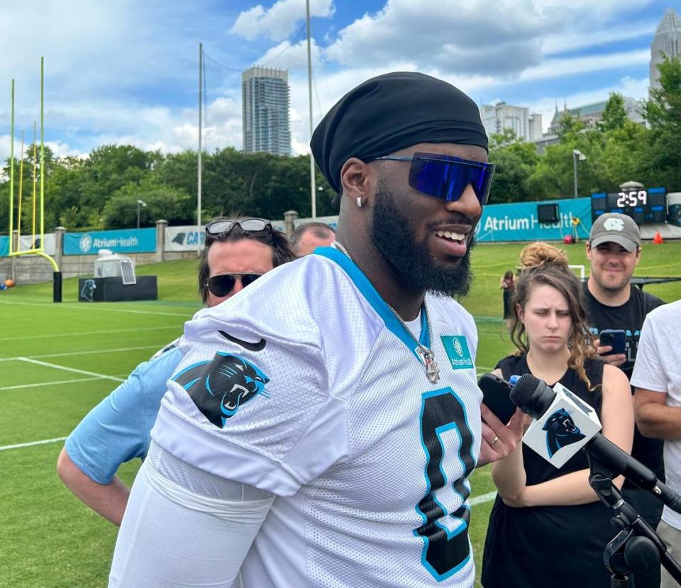 Brian Burns has switched to the number “0” for the 2023 NFL season, becoming the first Carolina Panther to wear the number. Scott Fowler/sfowler@charlotteobserver.com