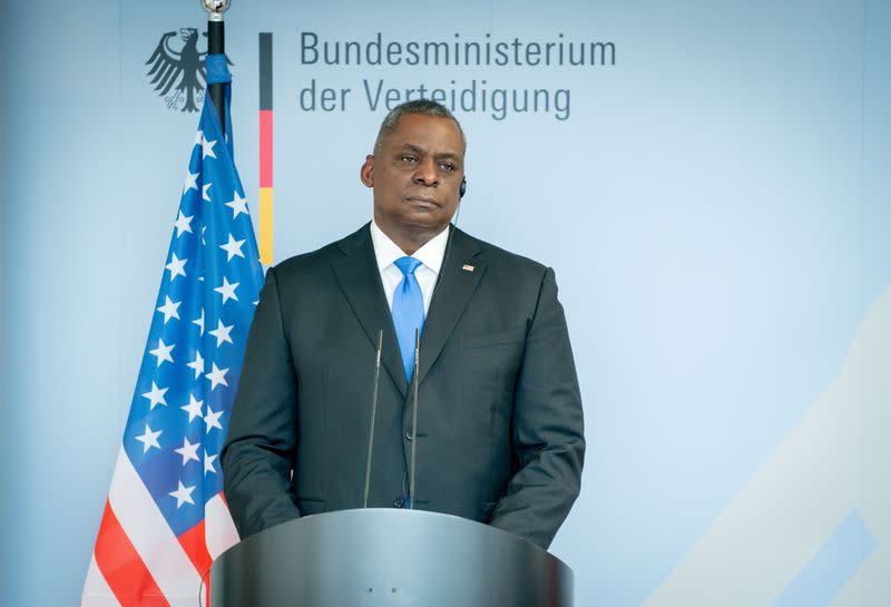 U.S. Secretary of Defense Austin in Berlin with German counterpart Kramp-Karrenbauer