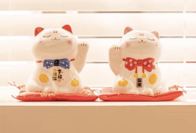 Neko Lucky Cat, with Wealth Good Luck Coming Japanese Lucky Cat, Healthy 