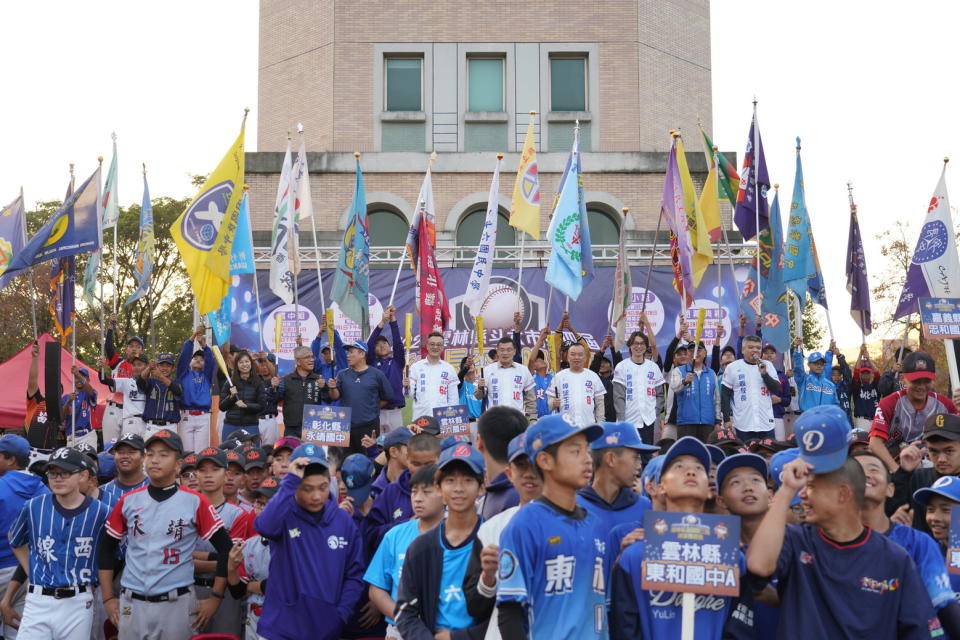 ▲二零二四雲林縣斗六市第四屆縣市長盃國際三級棒球錦標賽，一百零一隊斗六爭霸。(記者劉春生攝)