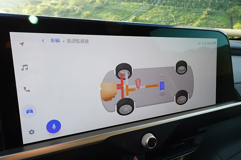 12.3吋中控螢幕使用就手，並具備無線Apple Carplay與有線Android Auto功能。