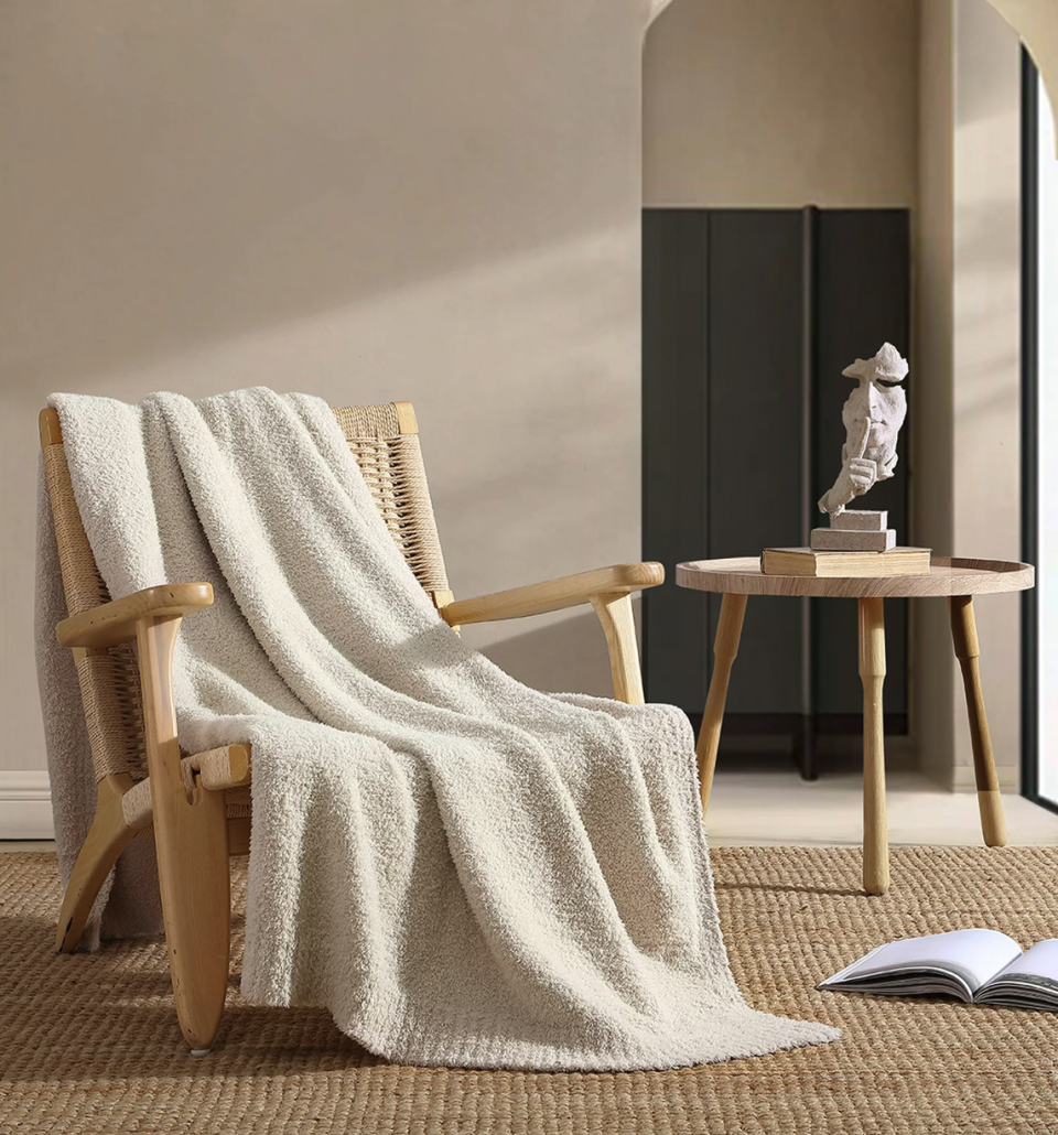 <p><a href="https://go.redirectingat.com?id=74968X1596630&url=https%3A%2F%2Fwww.walmart.com%2Fip%2FBetter-Homes-Gardens-Cozy-Knit-Throw-Papyrus-Beige-50-x-72%2F2602015509&sref=https%3A%2F%2Fwww.goodhousekeeping.com%2Fhome-products%2Fg46330970%2Fbest-throw-blankets%2F" rel="nofollow noopener" target="_blank" data-ylk="slk:Shop Now;elm:context_link;itc:0;sec:content-canvas" class="link ">Shop Now</a></p><p>Cozy Knit Throw</p><p>$19.97</p>