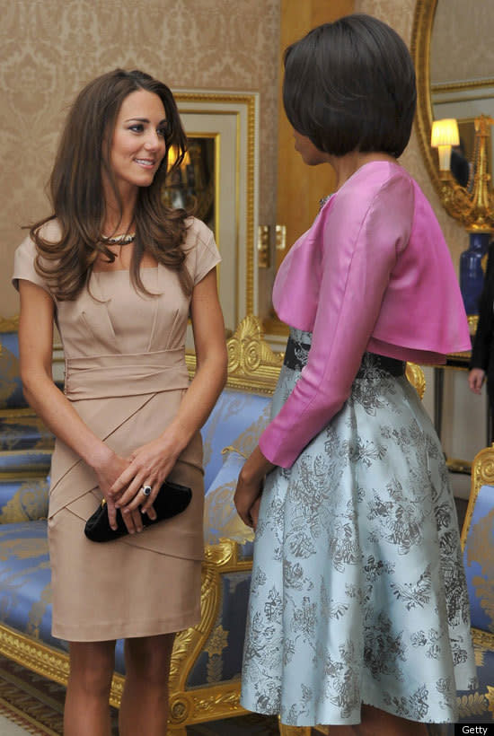 Kate met Michelle Obama in a Reiss bandage dress. 