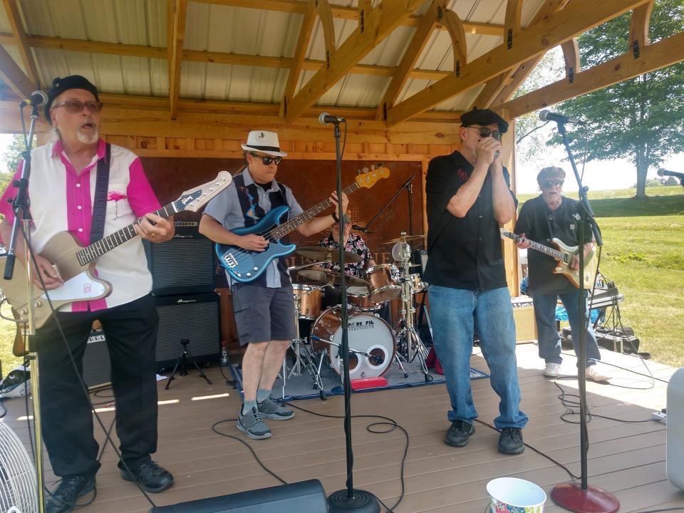 The James Gordon Band will play Hopewell Park.