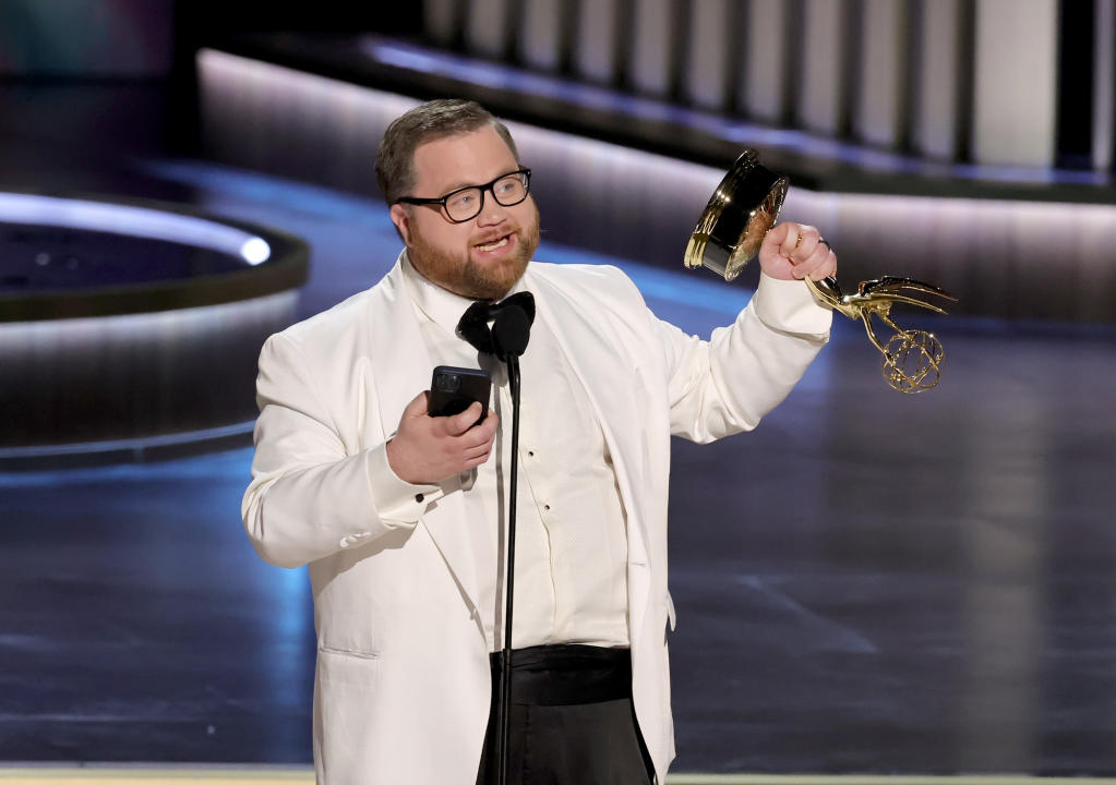 LOS ANGELES, CALIFORNIA - JANUARY 15: Paul Walter Hauser accepts the Outstanding Supporting Actor in a Limited or Anthology Series or Movie award for 