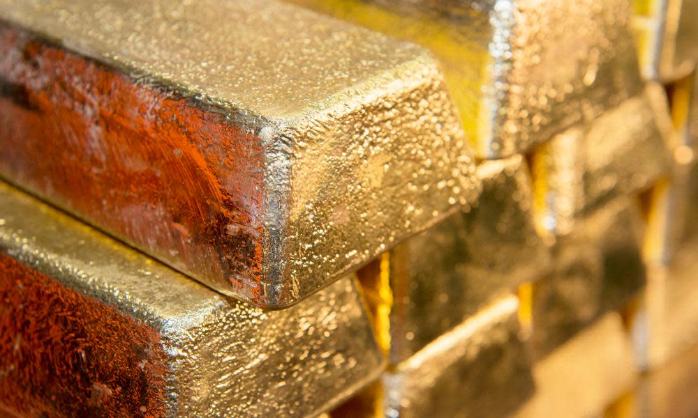 <span class="element-image__caption">Gold Bullion stored at The Vault, guarded by the Ministry of Defence at The Royal Mint. </span> <span class="element-image__credit">Photograph: The Royal Mint/PA</span>