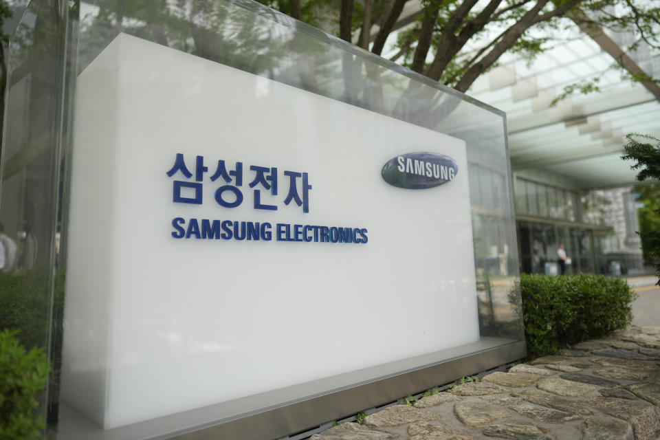 The logo of the Samsung Electronics Co. is seen outside of the Samsung Electronics' Seocho building in Seoul, South Korea, Friday, July 5, 2024. Unionized workers at Samsung Electronics declared an indefinite strike Wednesday, July 10 to pressure South Korea’s biggest company to accept their calls for higher pays and other benefits. (AP Photo/Lee Jin-man)